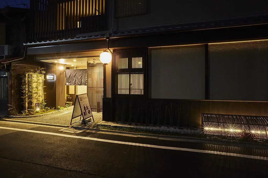 Rinn Shichijo Ohashi Bridge Kyoto